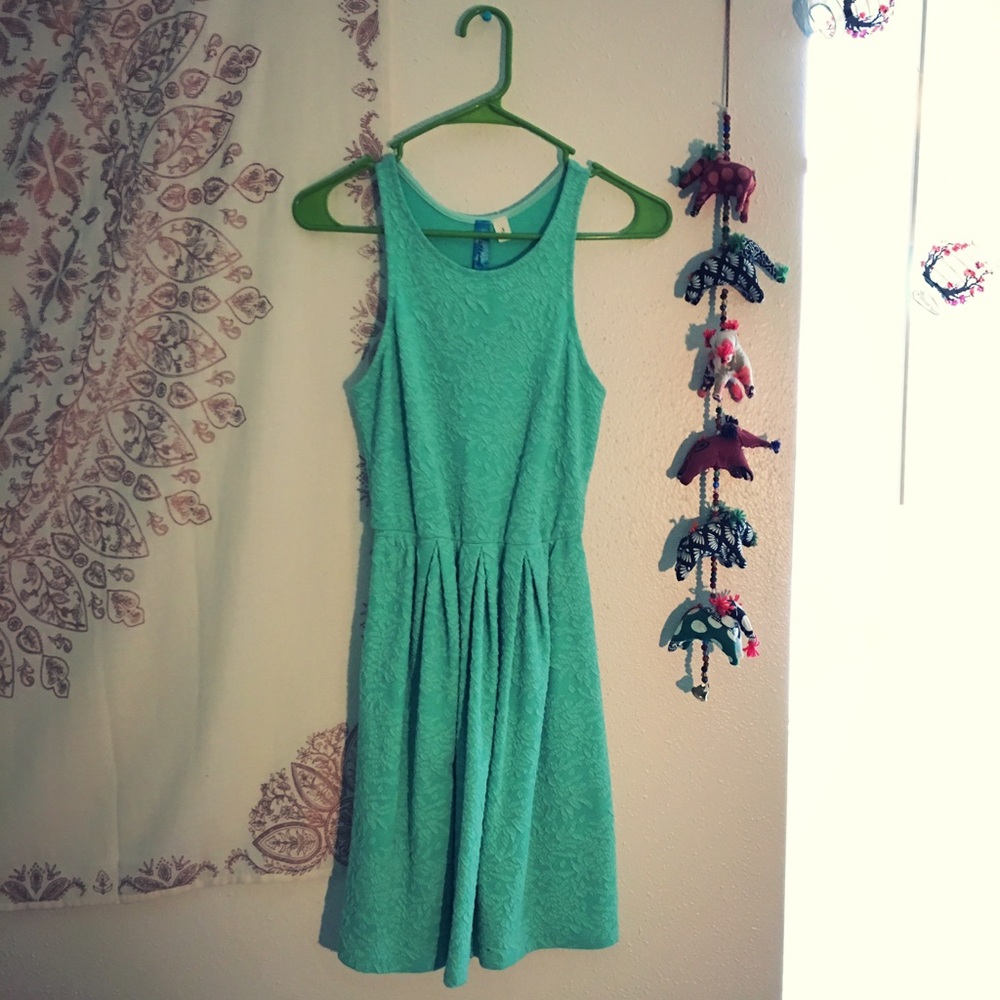 Francesca's Green Dress